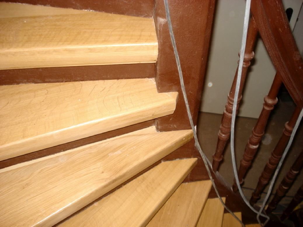 Treppendetail aus Holz